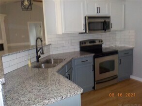 107 Mckinley Dr in Raeford, NC - Building Photo - Building Photo