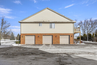 13265 Turnberry in Southgate, MI - Building Photo - Building Photo