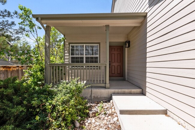15726 Greenstone Ln in Parker, CO - Foto de edificio - Building Photo