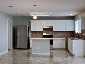 10408 Woodruff Ct in Fort Worth, TX - Building Photo - Building Photo