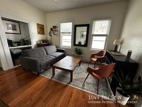 1049 7th St W in St. Paul, MN - Building Photo - Building Photo