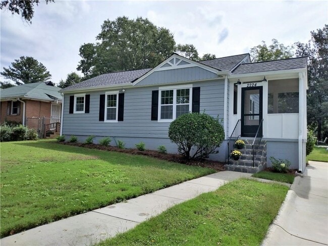 2224 Baker Terrace NW in Atlanta, GA - Building Photo - Building Photo