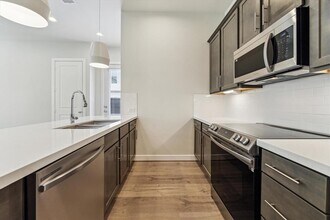 2321 Silva Park Ln in Houston, TX - Building Photo - Building Photo