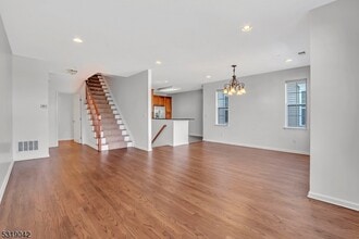 16 Patriots Path in South Bound Brook, NJ - Building Photo - Building Photo