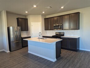 513 Dayspring Cv in Andice, TX - Building Photo - Building Photo