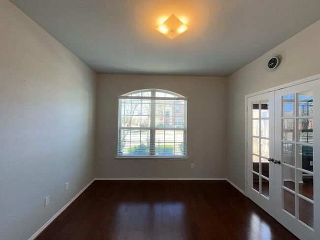 3000 Buckthorn St, Unit 1418D in Heartland, TX - Building Photo - Building Photo