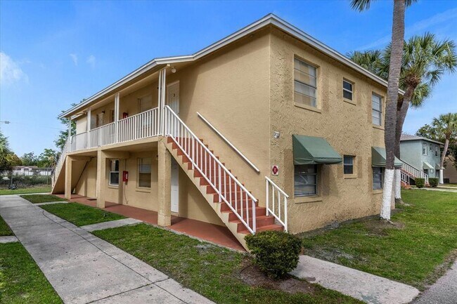 property at 709 Michigan Ct