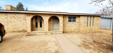 2207 41st St in Snyder, TX - Building Photo - Building Photo