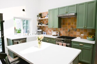 294 Calle Cuervo in San Clemente, CA - Building Photo - Building Photo
