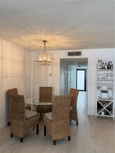 5845 Collins Ave in Miami Beach, FL - Building Photo - Building Photo