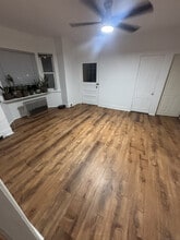 341 Woodstock Ave in Putnam, CT - Building Photo - Building Photo