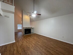2704 Newkirk Ct in Euless, TX - Building Photo - Building Photo