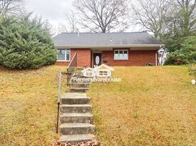 7223 16th Ave in Takoma Park, MD - Building Photo