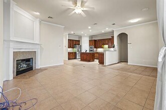 311 Park Crest Ave in Euless, TX - Building Photo - Building Photo