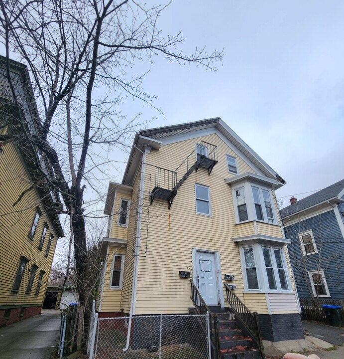 85 Wood St in Providence, RI - Building Photo