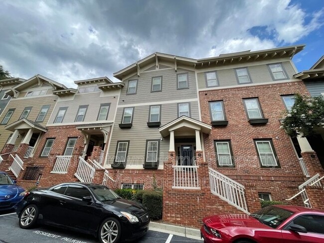 property at 655 Mead St SE