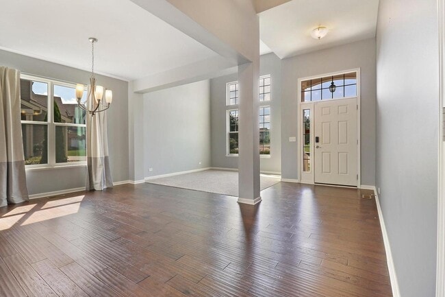 643 Seneca St in Volo, IL - Building Photo - Building Photo