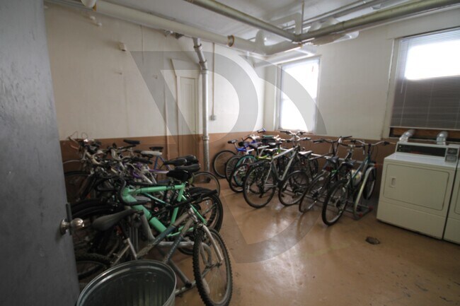 4647 N Paulina St, Unit #4641-102 in Chicago, IL - Building Photo - Building Photo