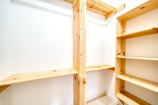 10919 Villa Lea Ln in Houston, TX - Building Photo