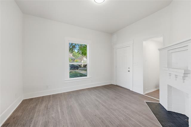 440 W Brooklyn Ave in Dallas, TX - Building Photo - Building Photo