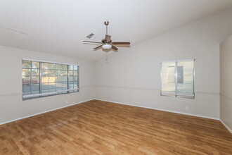 6611 N 87th Dr in Glendale, AZ - Building Photo - Building Photo