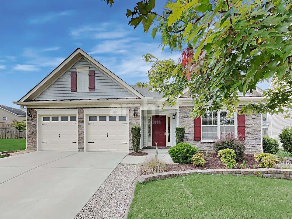 4404 Johnstown Dr in Knightdale, NC - Building Photo