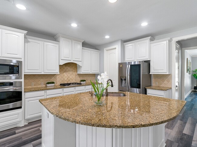 property at 27703 Lodgemist Ct
