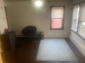 132 Pike St, Unit 2 in Port Jervis, NY - Building Photo - Building Photo