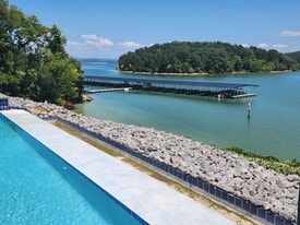 154 Lakeshore Bay Dr in Jefferson City, TN - Building Photo