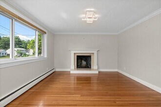 58 Rustcraft Rd in Dedham, MA - Building Photo - Building Photo