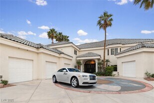 3160 Bel Air Dr in Las Vegas, NV - Building Photo