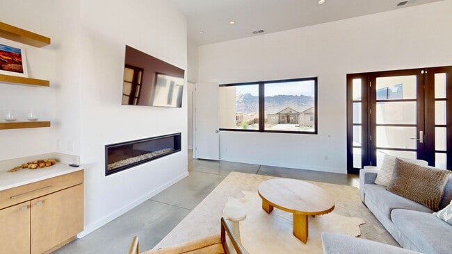 2183 Salida Del Sol in Moab, UT - Building Photo - Building Photo