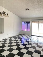 3911 Tatiana St in Las Vegas, NV - Foto de edificio - Building Photo