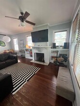 1004 Elm St in Austin, TX - Building Photo - Building Photo