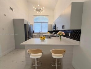 1600 SW 157th Ave in Pembroke Pines, FL - Building Photo - Building Photo