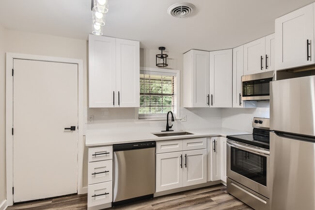 Room in Apartment on Cleveland St