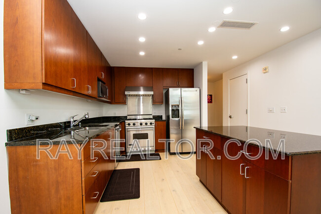 property at 207 King St