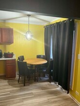 3325 Beacon St in North Chicago, IL - Building Photo - Building Photo