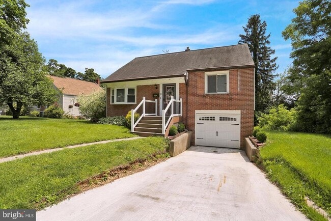 6 Darlin Dr in Reading, PA - Building Photo - Building Photo