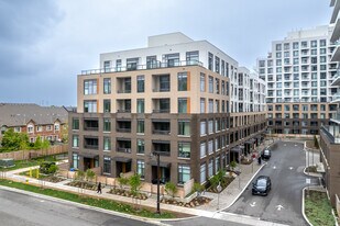 Boulevard at The Thornhill in Vaughan, ON - Building Photo
