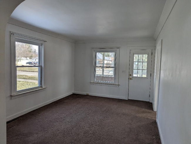611 Superior St in Saginaw, MI - Building Photo - Building Photo