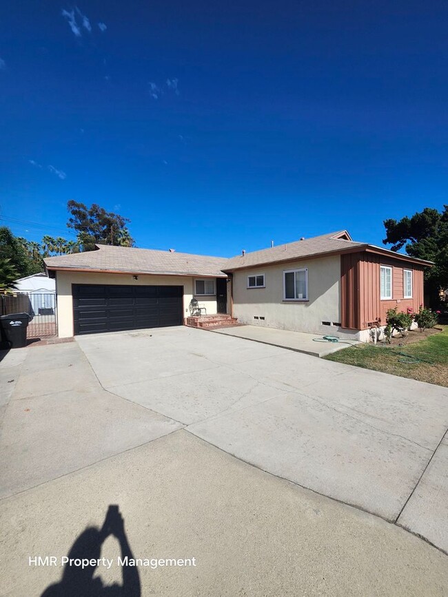 property at 279 San Felipe St