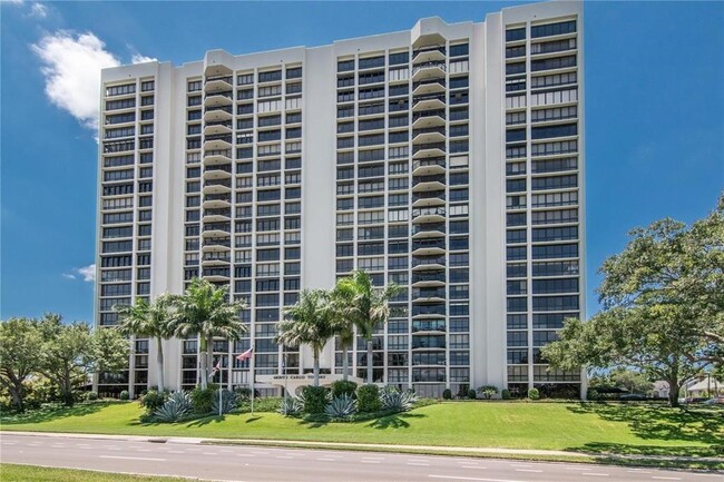 property at 3301 Bayshore Blvd