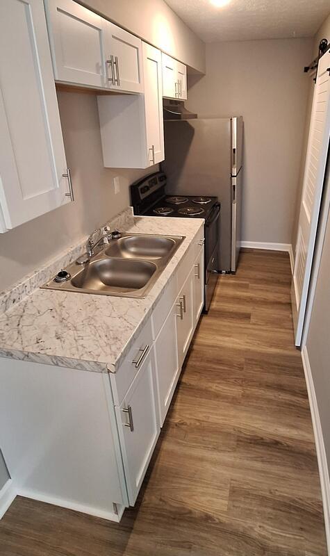 property at 674 Knox Blvd