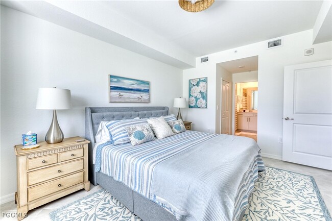 property at 15195 Bluffton