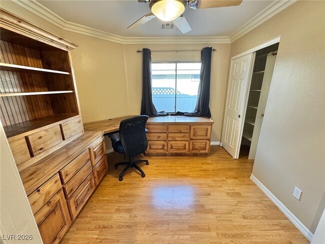 5805 Hawkeye Bell St