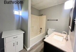 241 Orange St in Mathis, TX - Building Photo - Building Photo