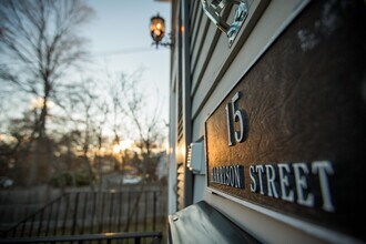 15 Harrison St, Unit 2 in Wayland, MA - Building Photo - Building Photo