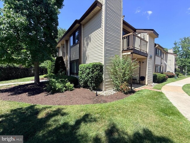 property at 808 Britton Pl