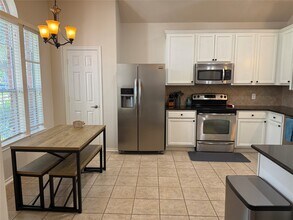 21819 Silent Jasmin Ct in Cypress, TX - Building Photo - Building Photo
